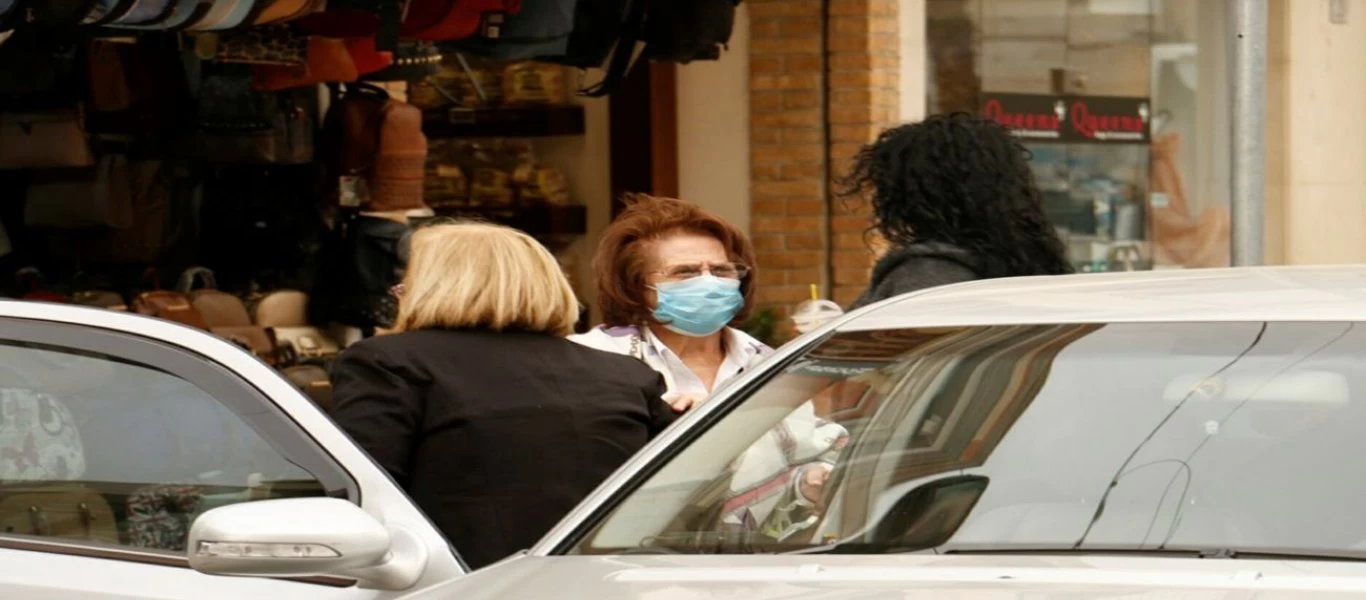 26χρονη - κρούσμα του κορωνοϊού περιγράφει: «Για μια ώρα έπαθα πανικό»